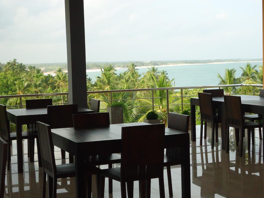 Mars Hotel Tangalle Buitenkant foto